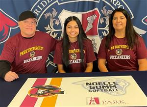 Noelle Gumm Signing Day 11-9-22